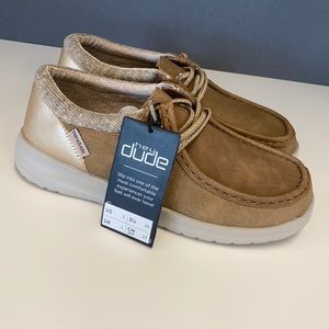 Hey Dude, Polly L, Color: Nut, Size 5